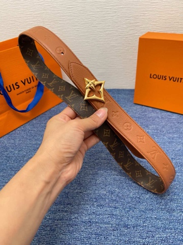 Louis Vuitton belt-839